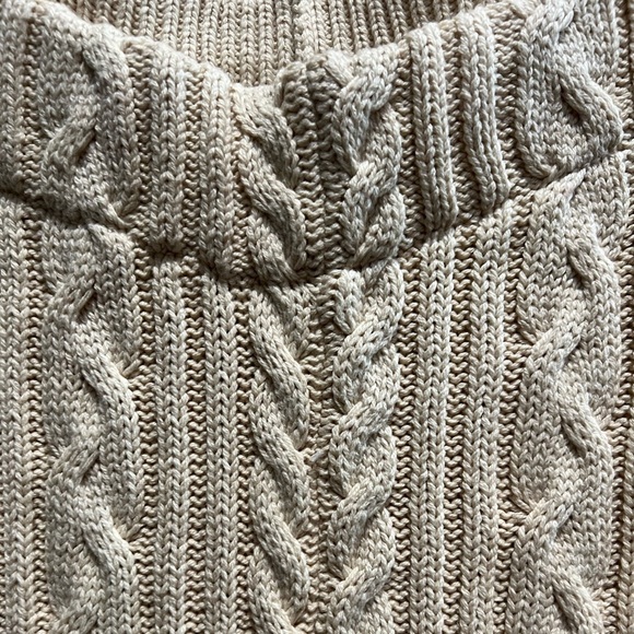 Women’s Forever 21 X Pantone 2pc Set Cable Knit Sweater Leggings Cardigan - Picture 10 of 15